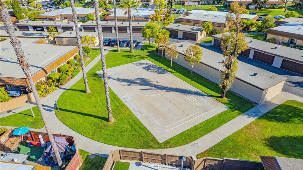 23398 Via San Miguel