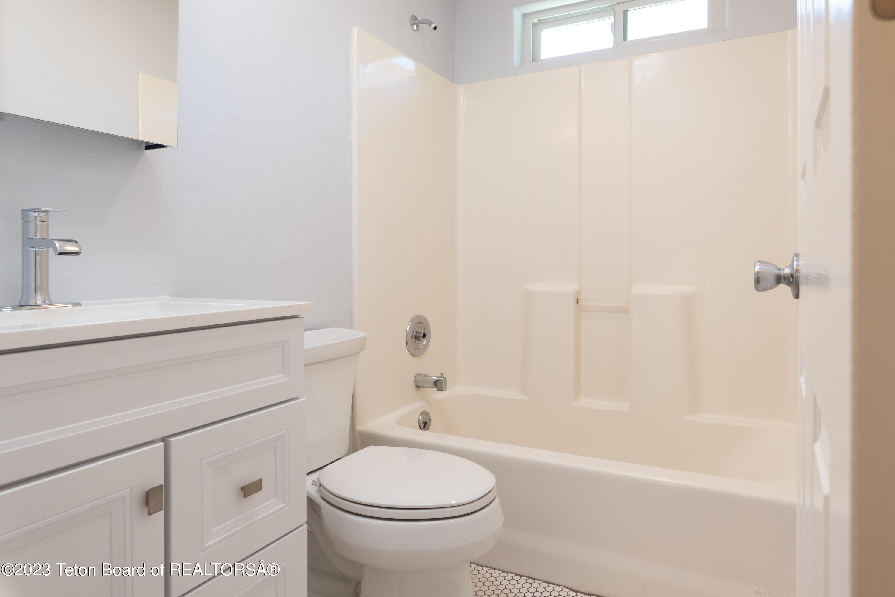 750 POWDERHORN Lane, I-3