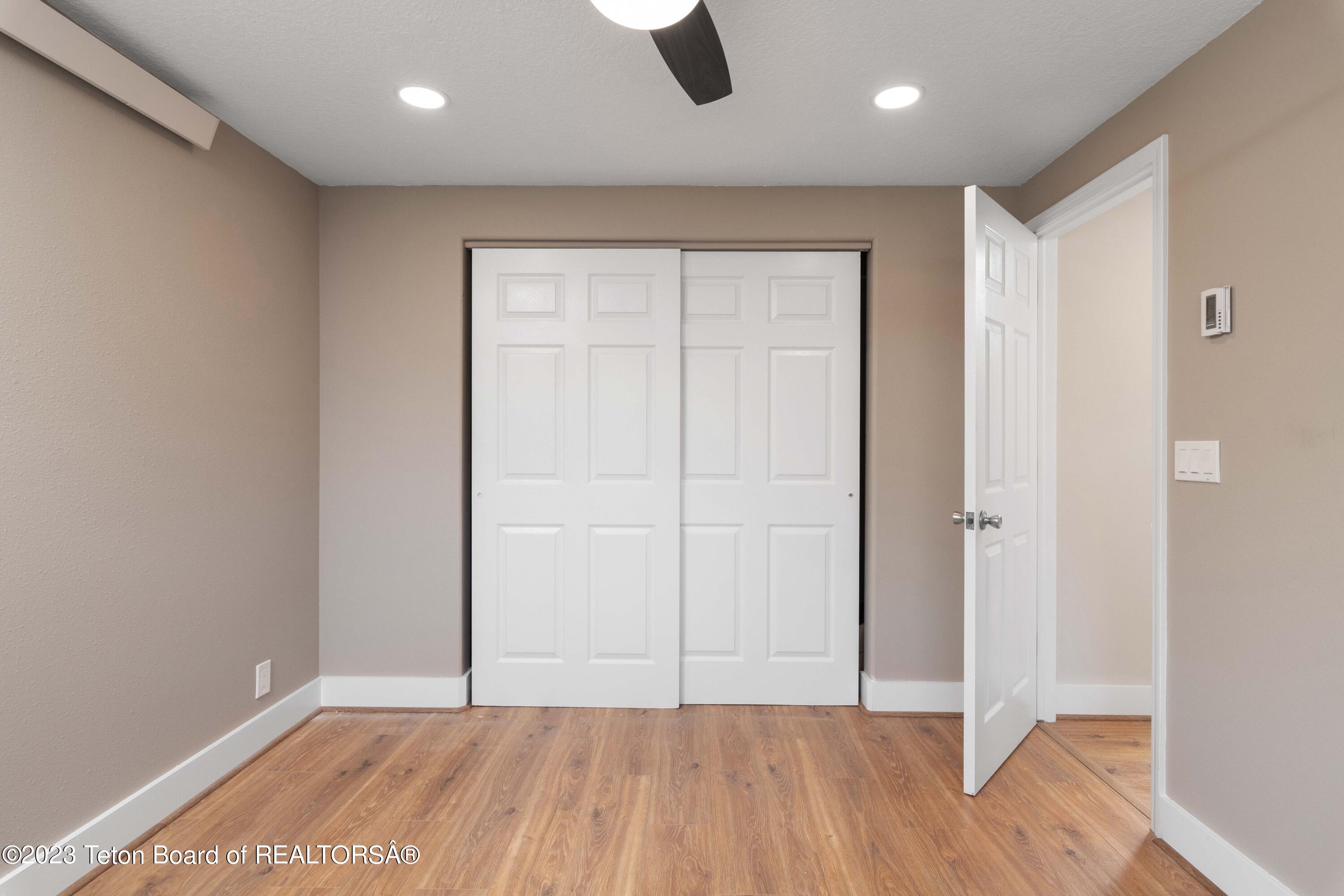 750 POWDERHORN Lane, I-3