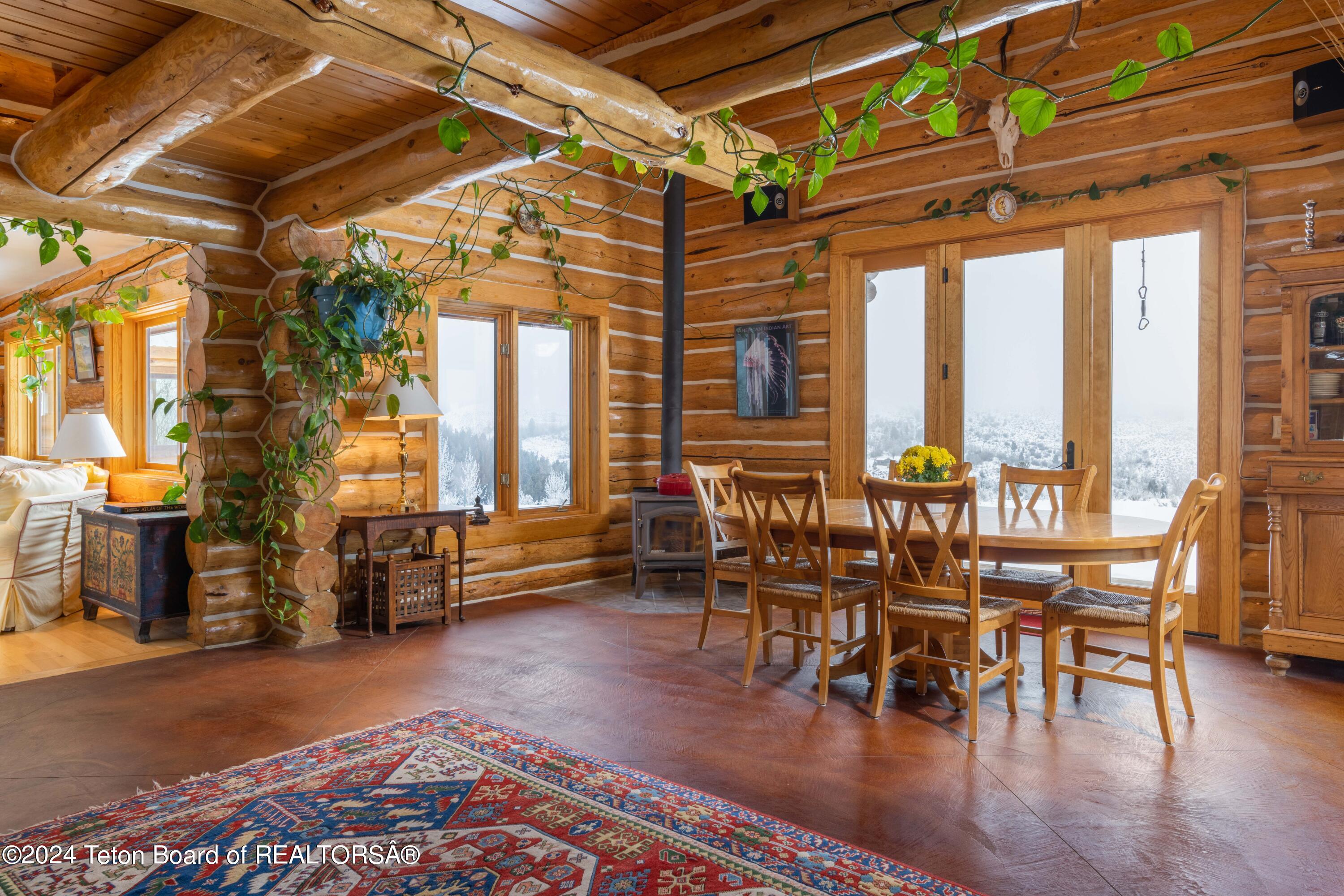 3690 W HIGHLAND Trail