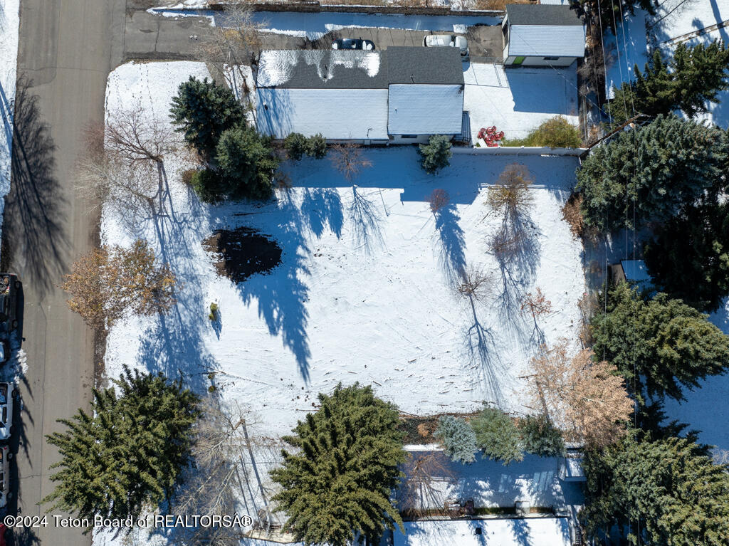 175 N GROS VENTRE Street