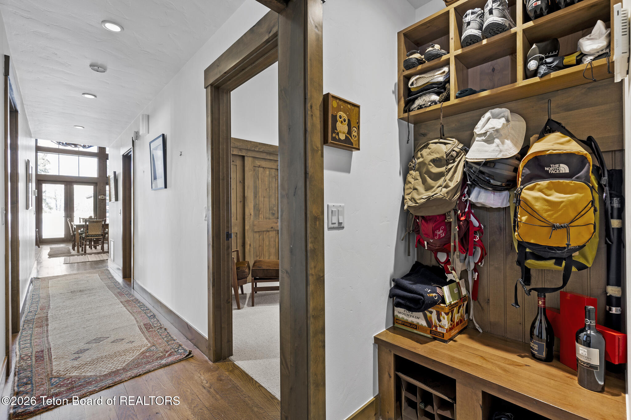 6025 N SILVERBERRY Lane