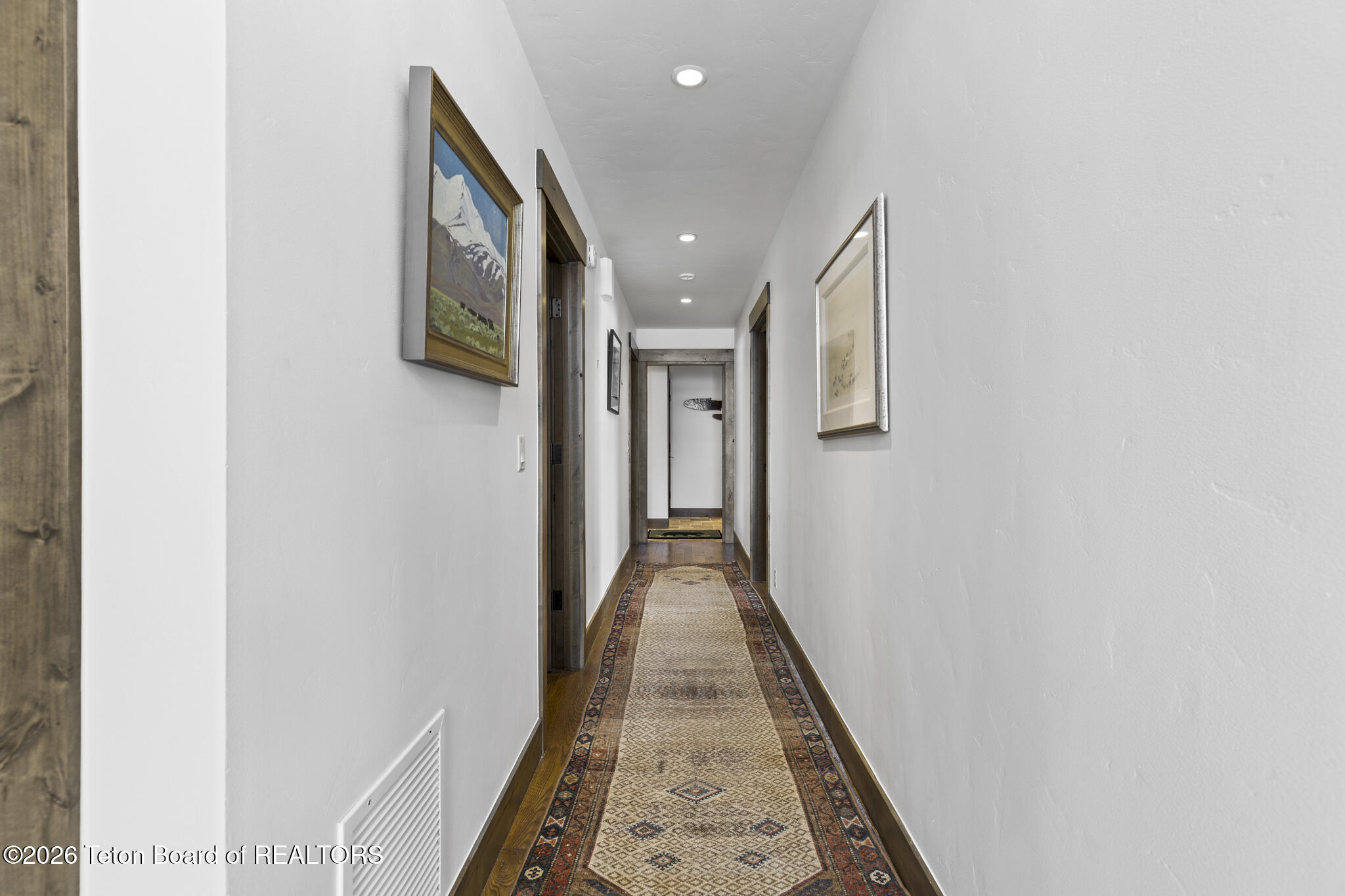 6025 N SILVERBERRY Lane