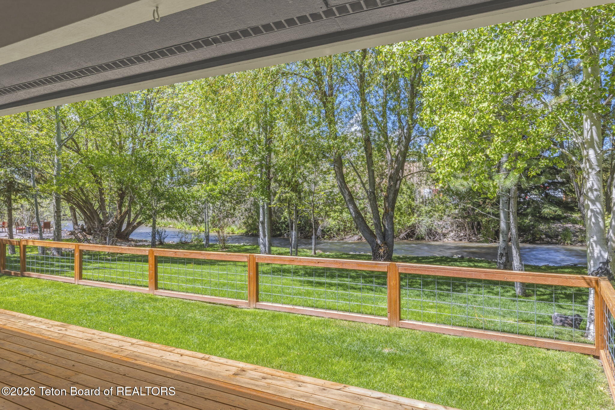 2044 HIDDEN RANCH Loop