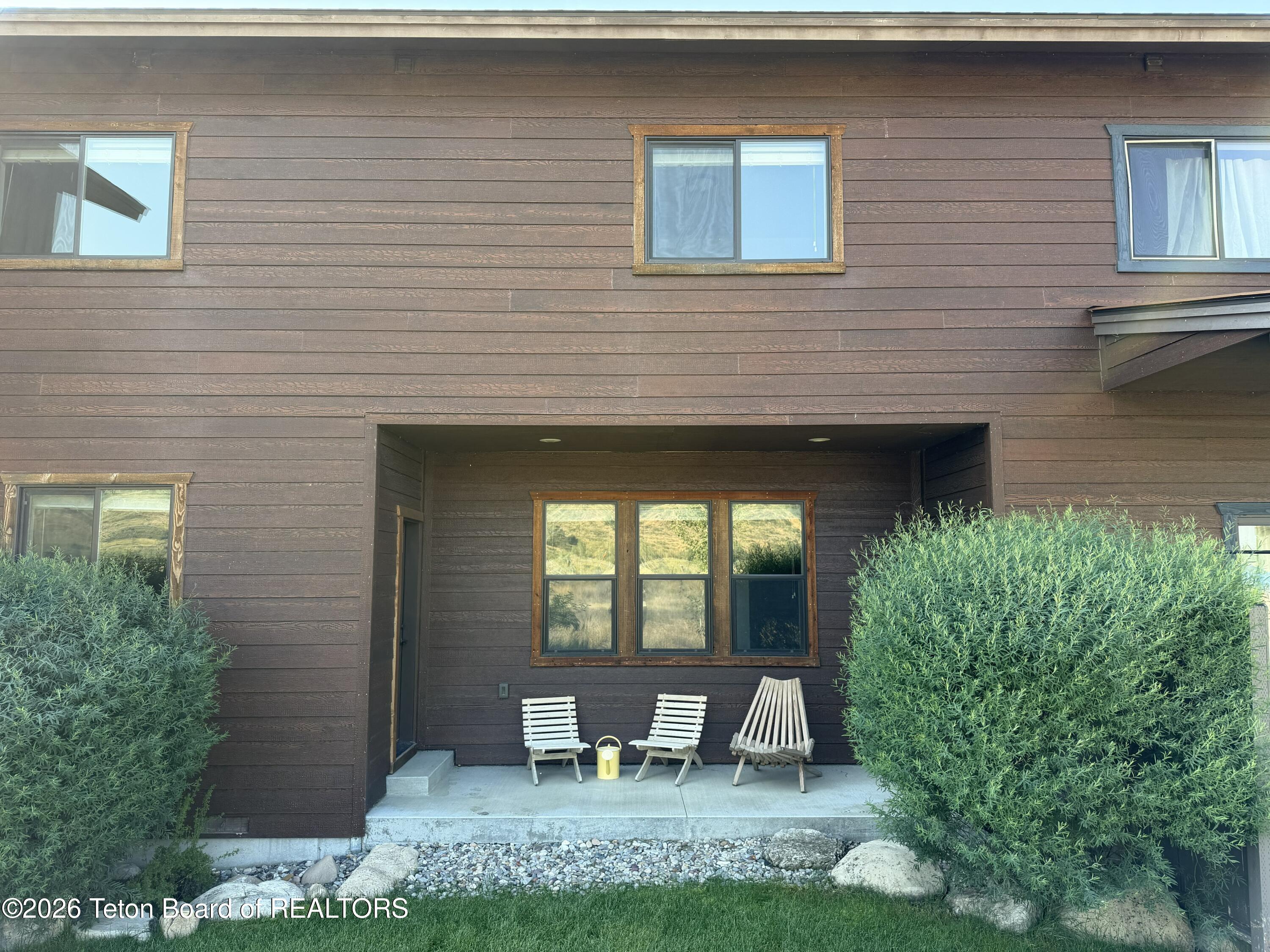 61 BLUE WING Lane C