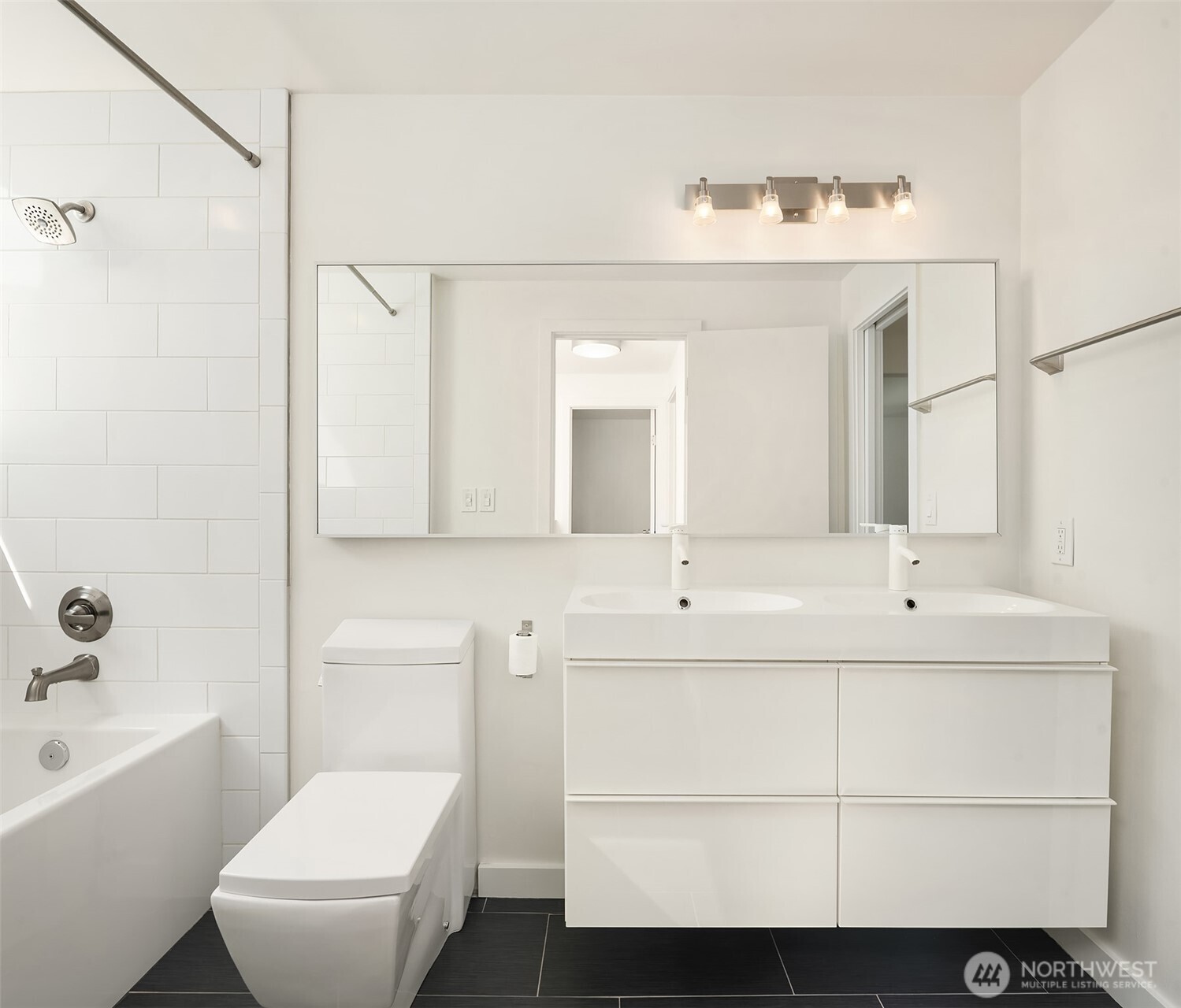 202 W Olympic Place Unit: 405