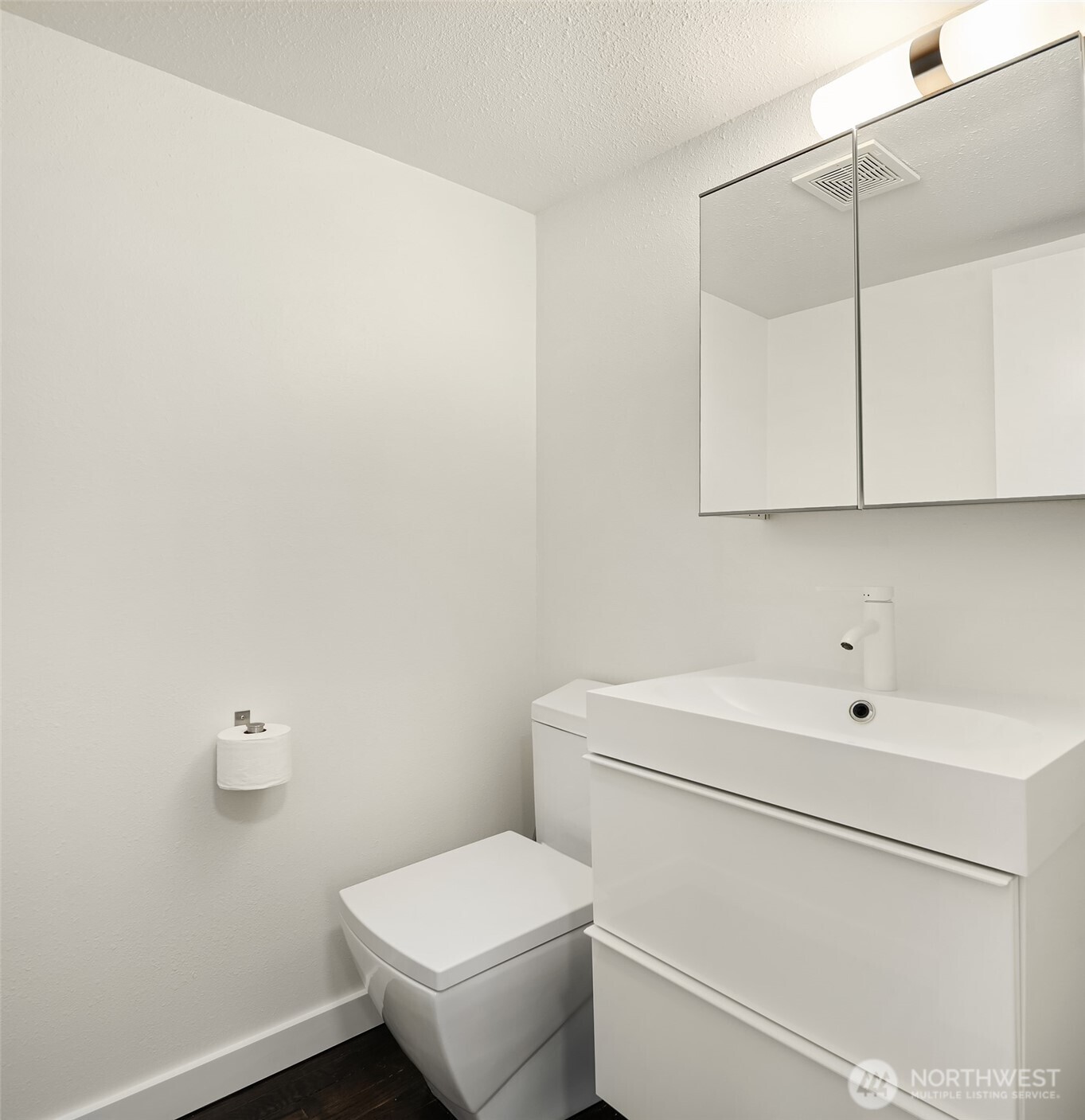 202 W Olympic Place Unit: 405