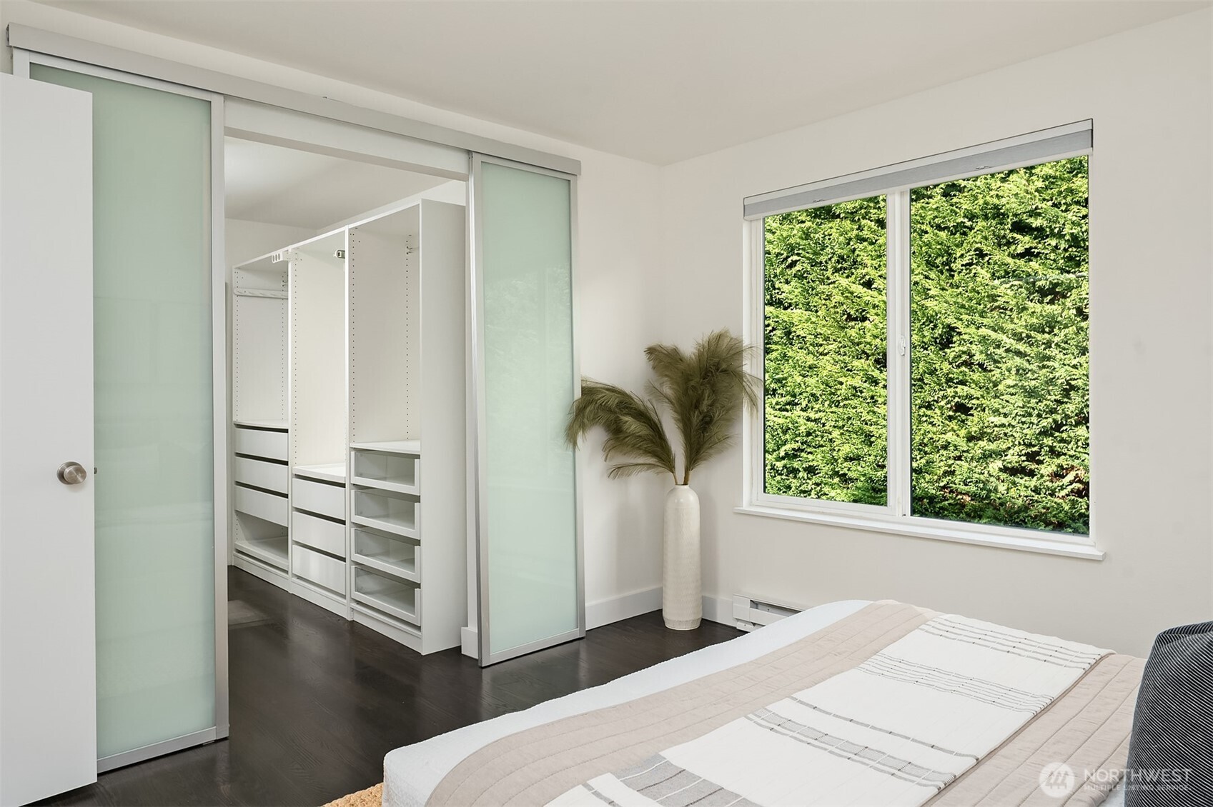 202 W Olympic Place Unit: 405