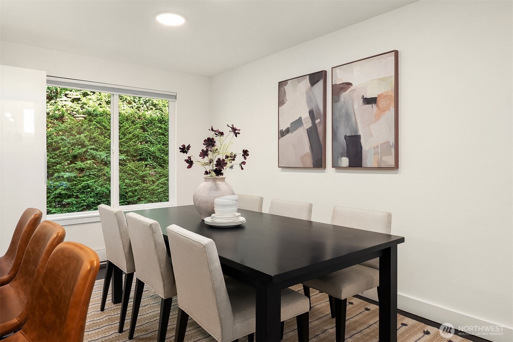 202 W Olympic Place Unit: 405