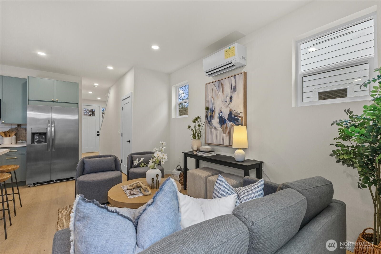 11017 35th Avenue NE