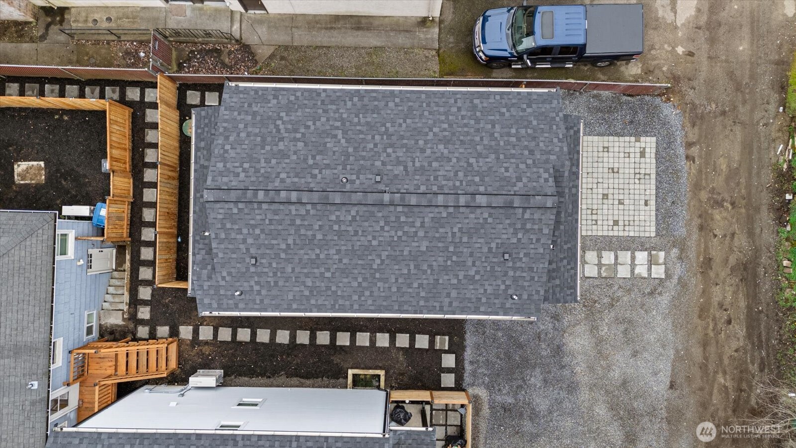 11017 35th Avenue NE