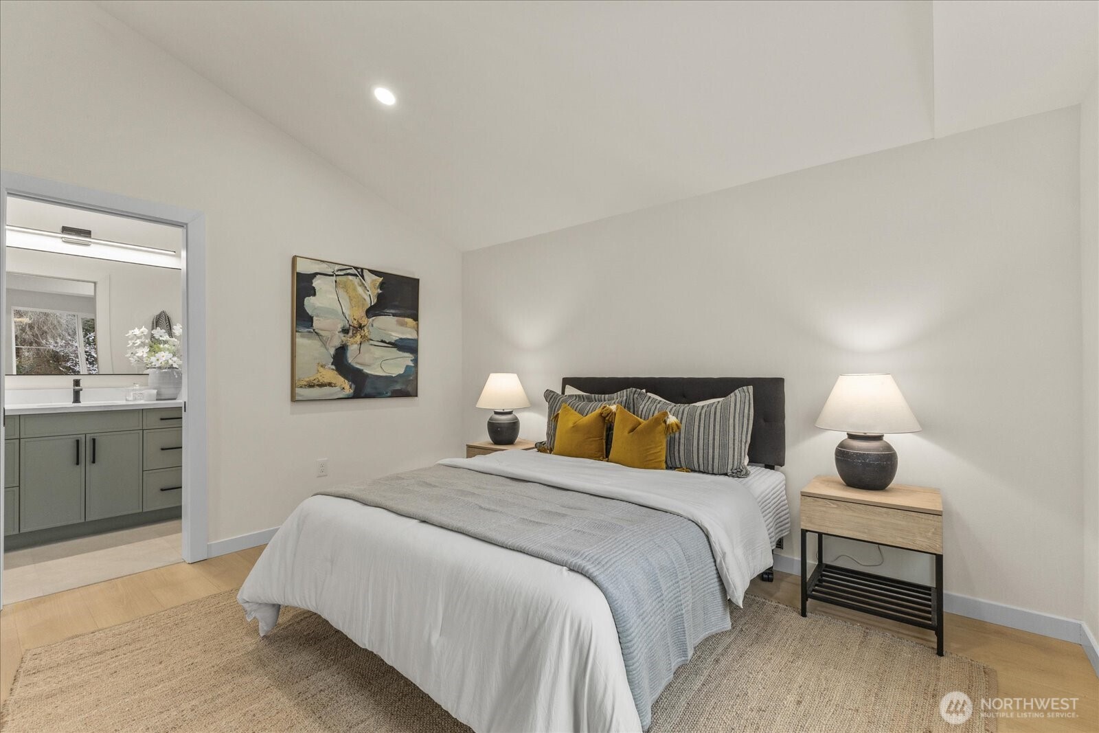 11017 35th Avenue NE