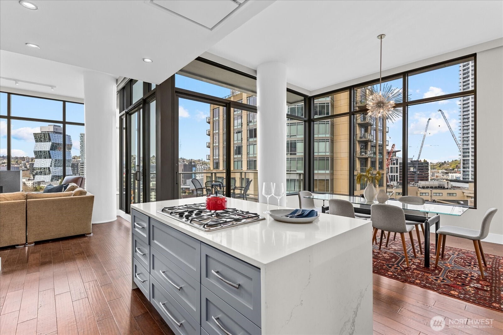 900 Lenora Street Unit: 1203