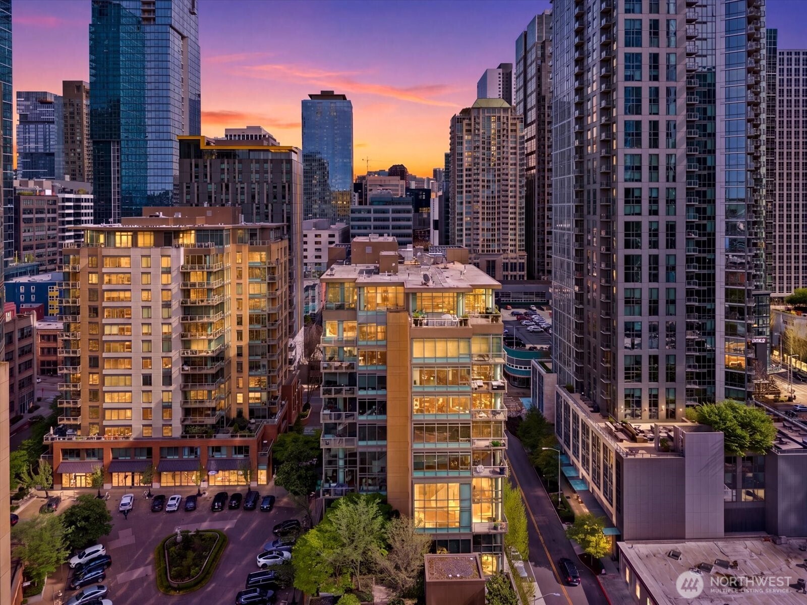 900 Lenora Street Unit: 1203