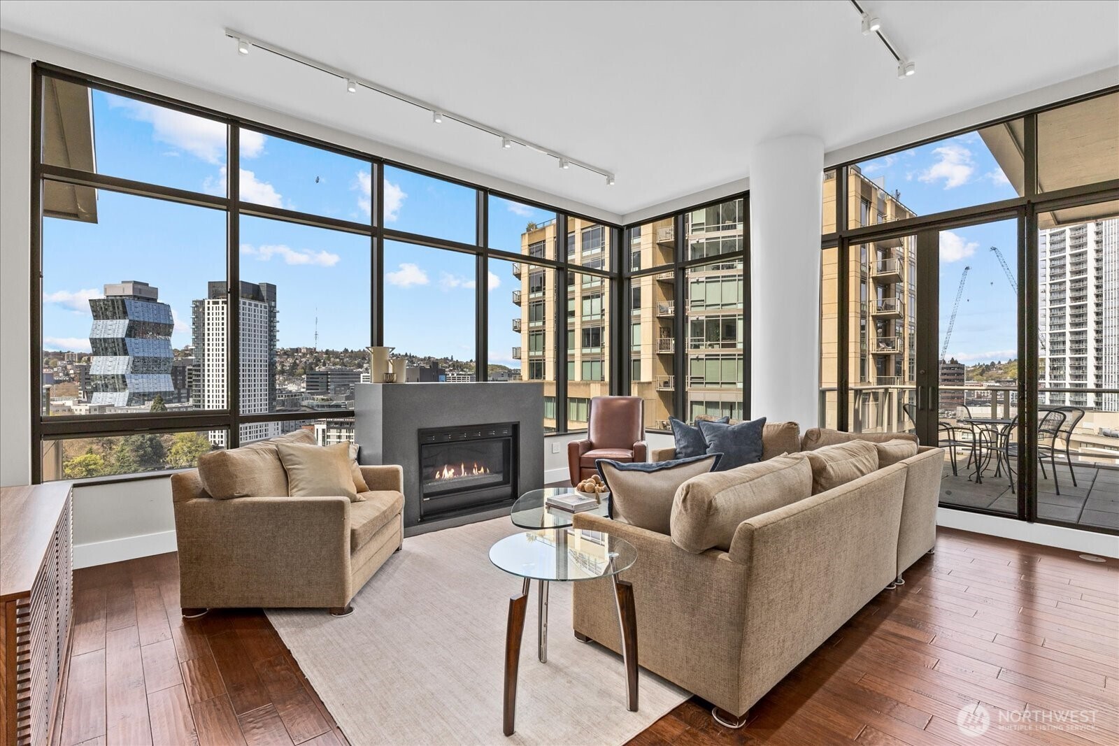 900 Lenora Street Unit: 1203