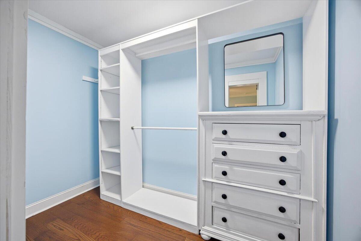 1309 N Edgewater Drive