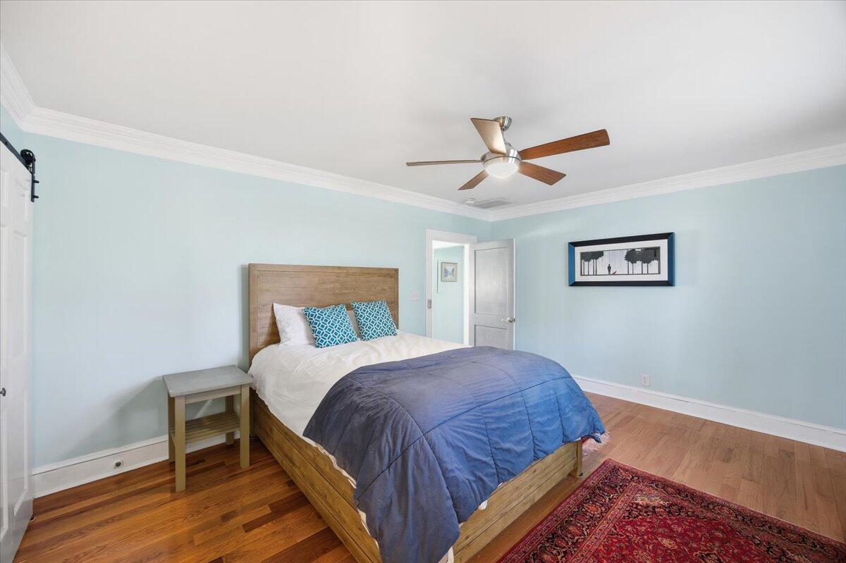 1309 N Edgewater Drive