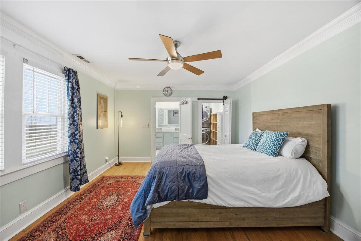 1309 N Edgewater Drive