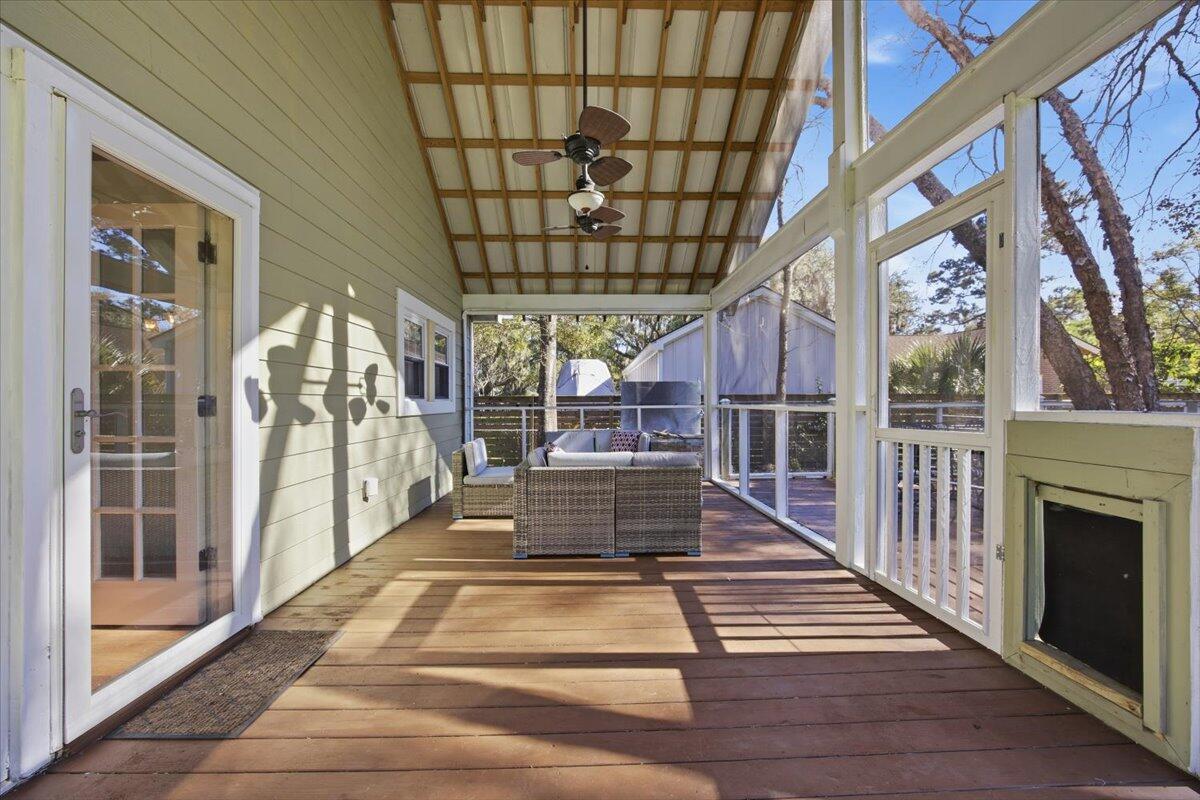 1309 N Edgewater Drive