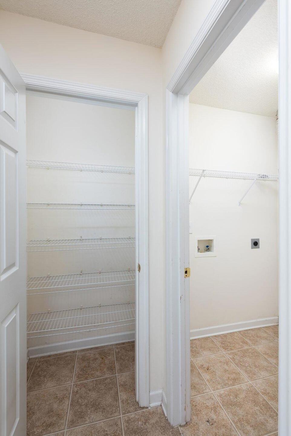 102 Yellow Hawthorn Circle