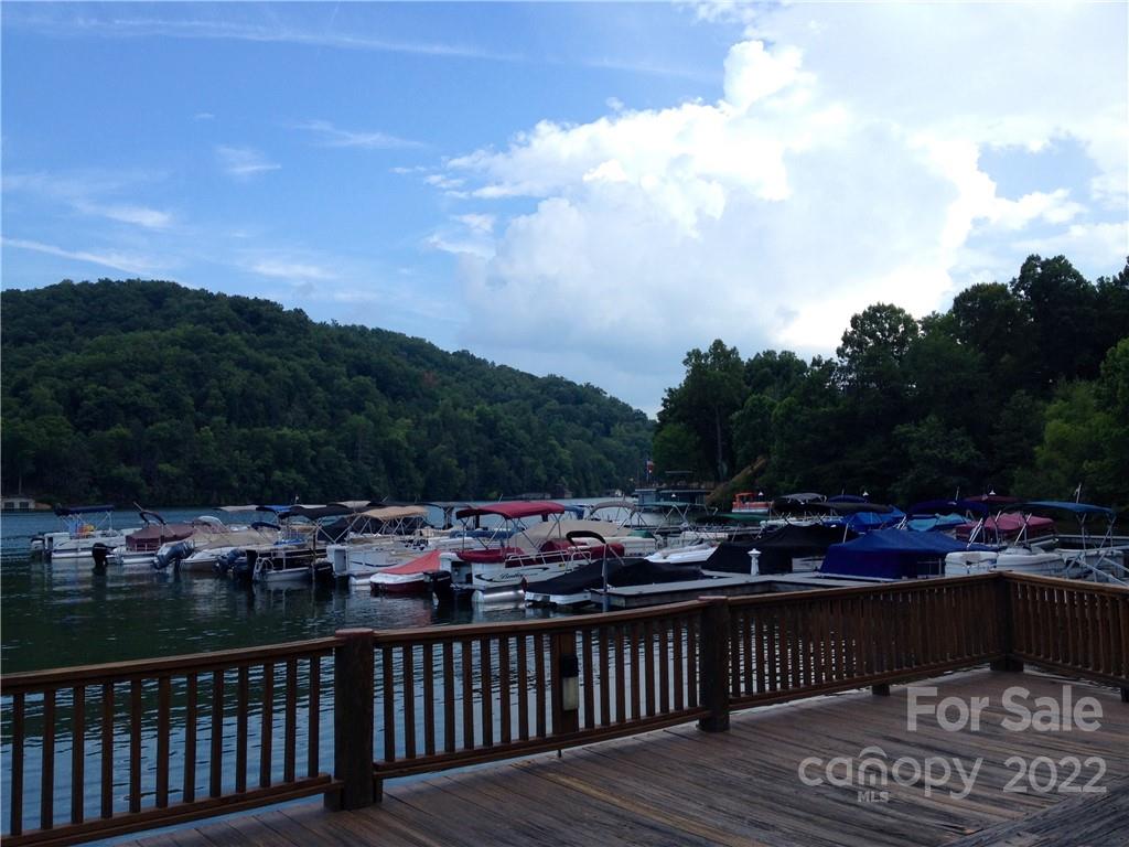 99999 Lake Wood Drive Unit: 82