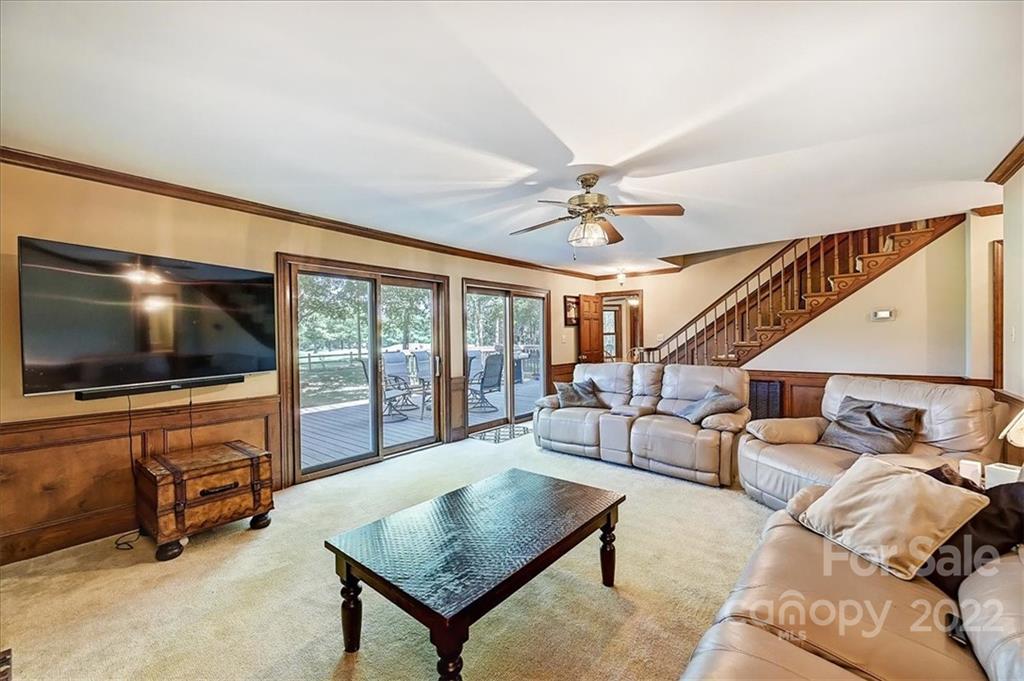 7725 Ridgeloch Place