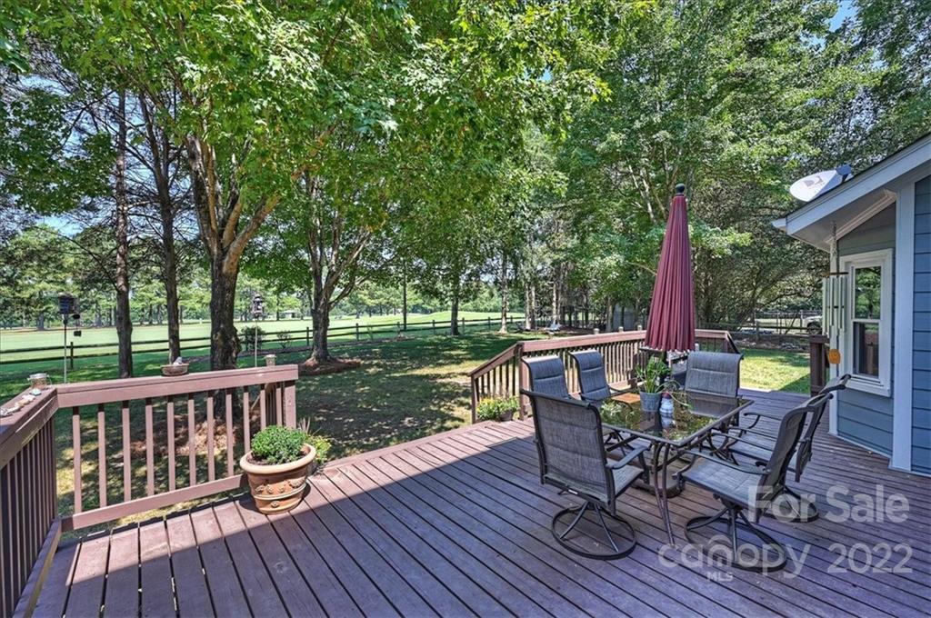 7725 Ridgeloch Place