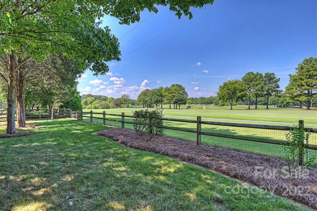 7725 Ridgeloch Place