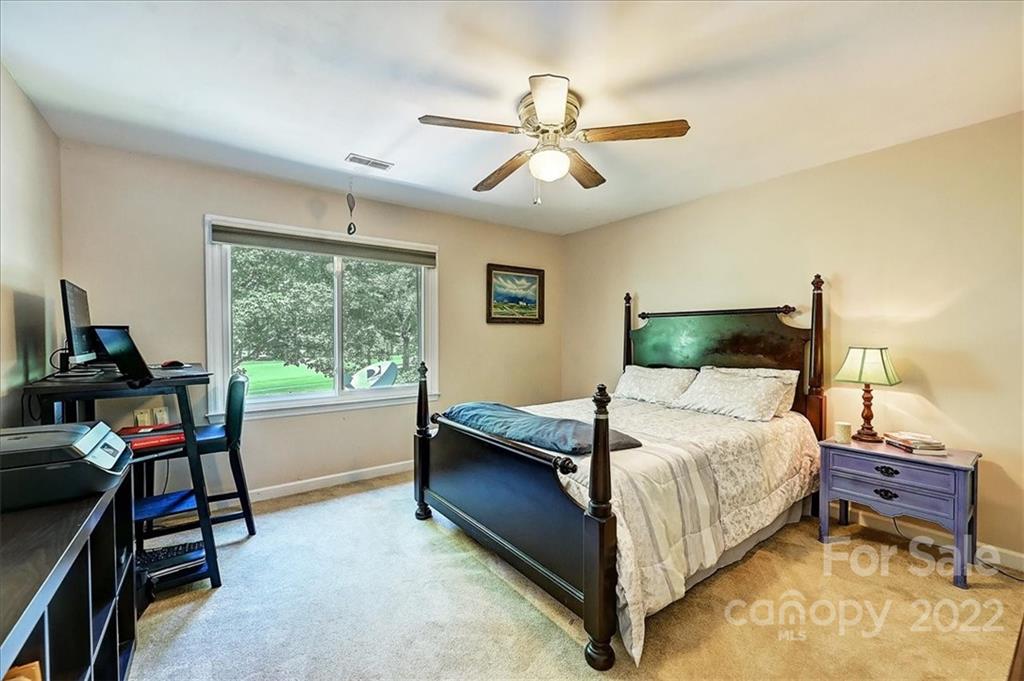 7725 Ridgeloch Place