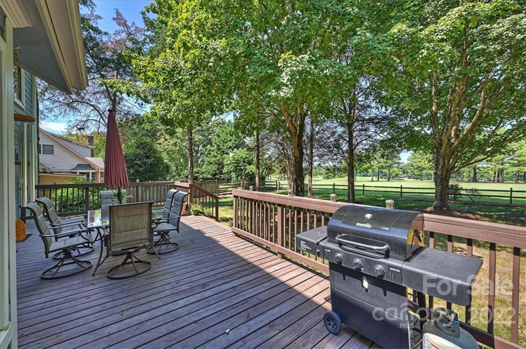 7725 Ridgeloch Place