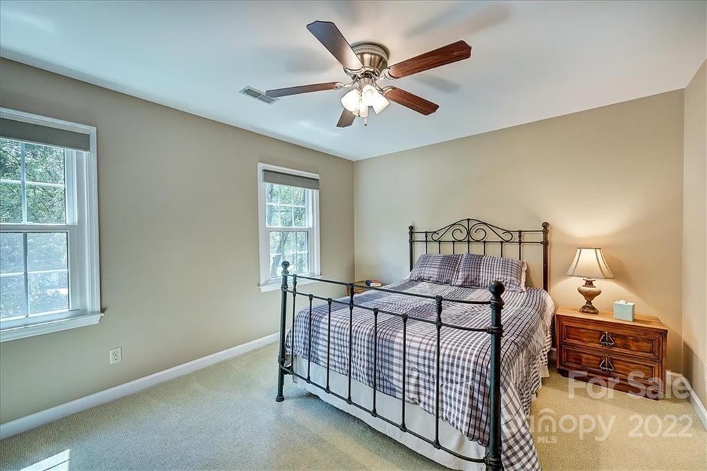 7725 Ridgeloch Place