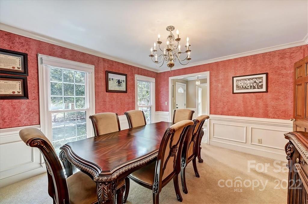 7725 Ridgeloch Place