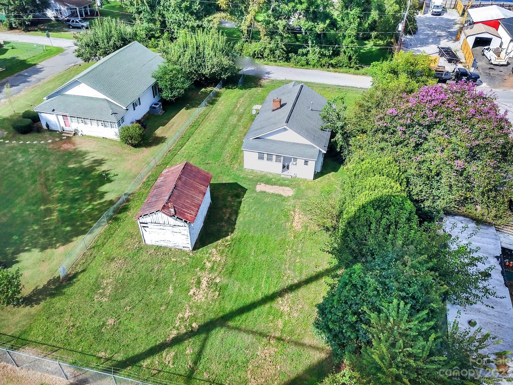 1021 Roosevelt Street