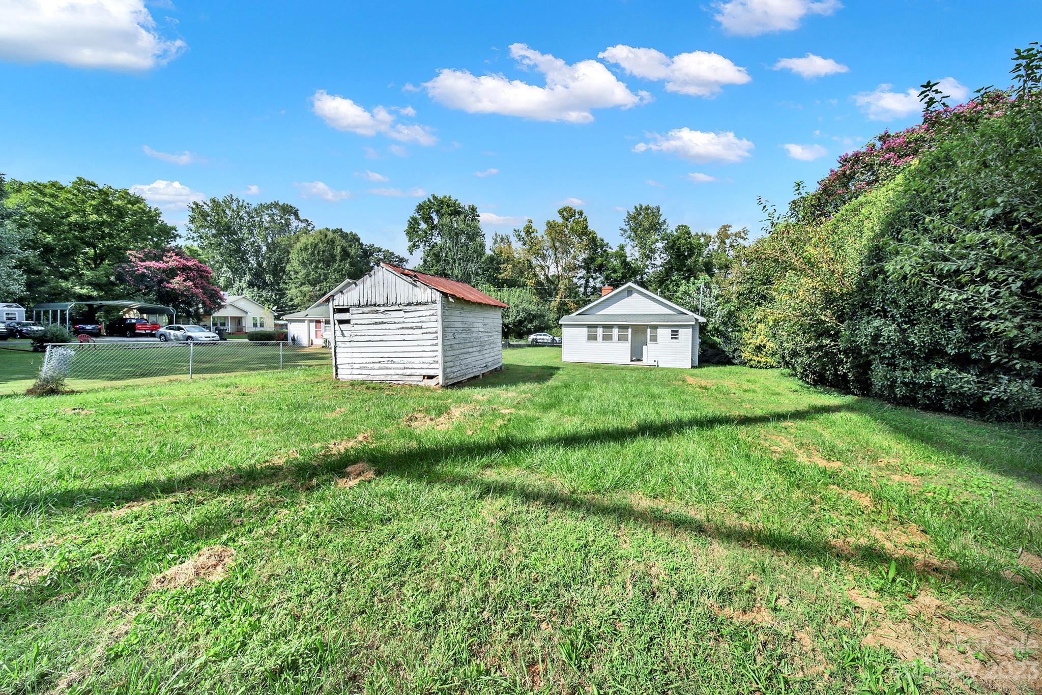 1021 Roosevelt Street