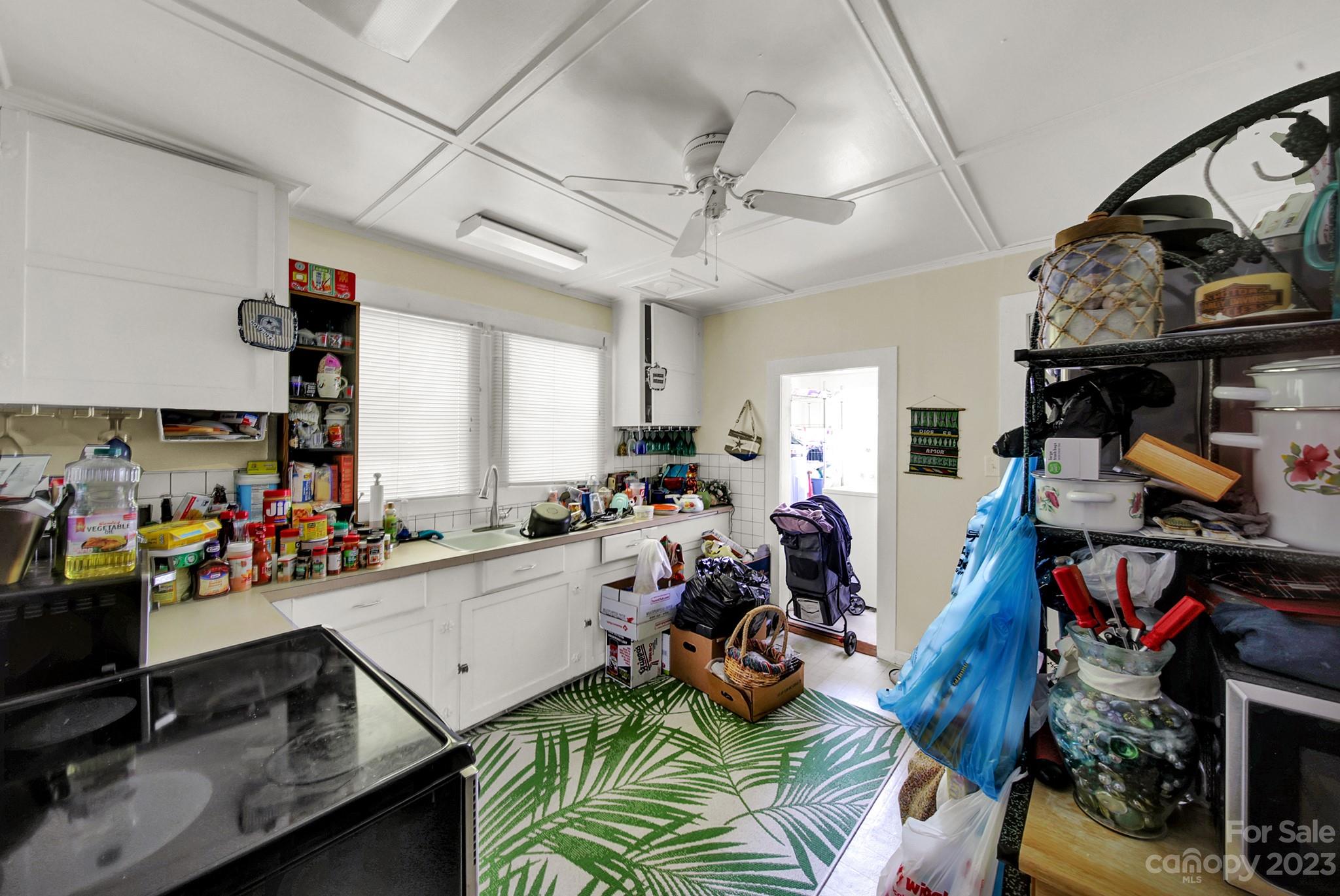 1021 Roosevelt Street