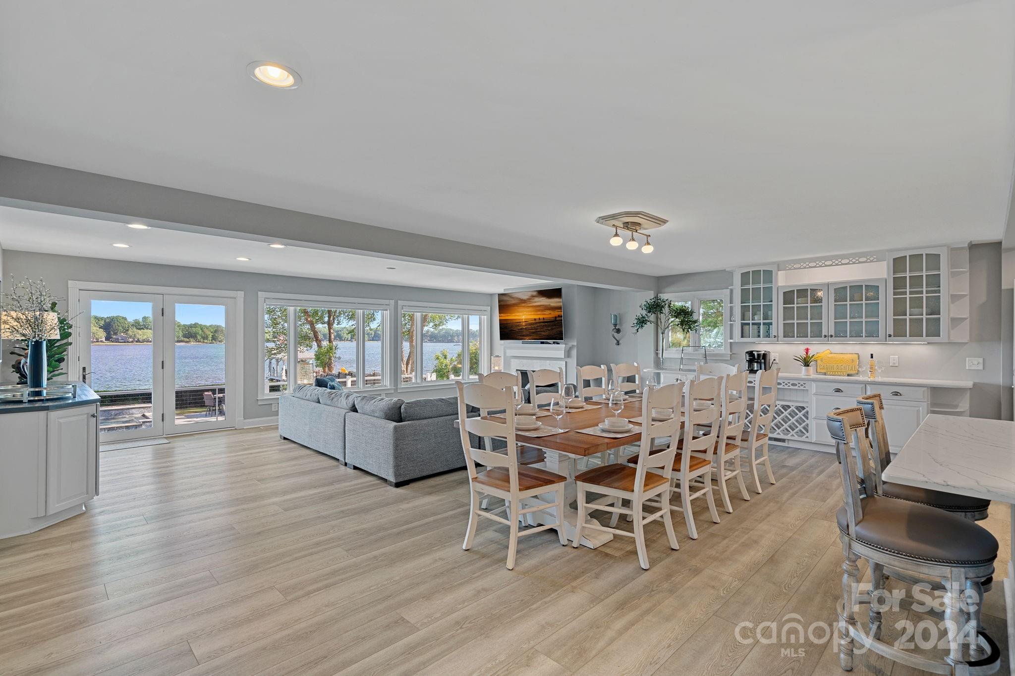 18001 Whispering Oaks Drive