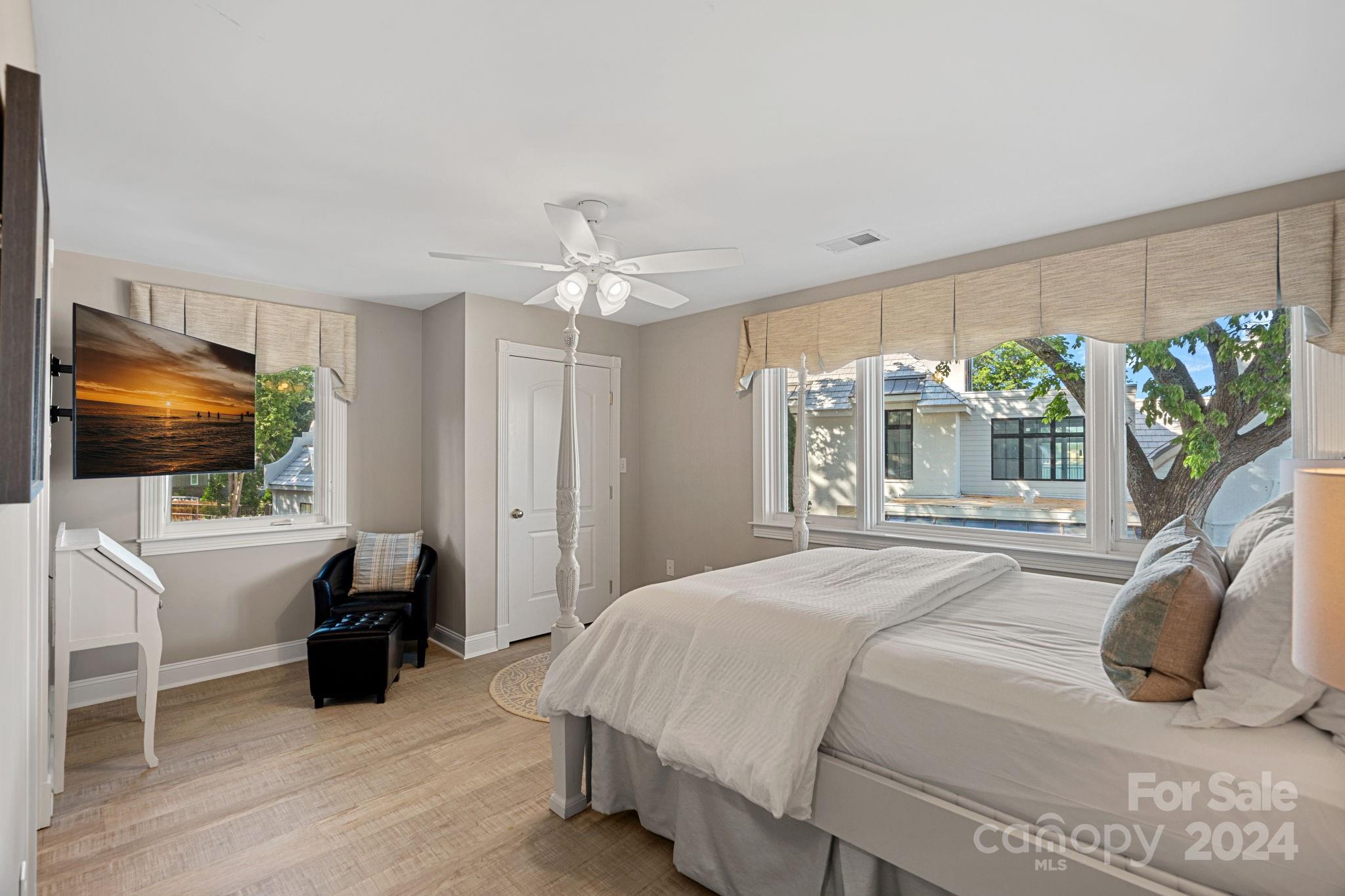 18001 Whispering Oaks Drive