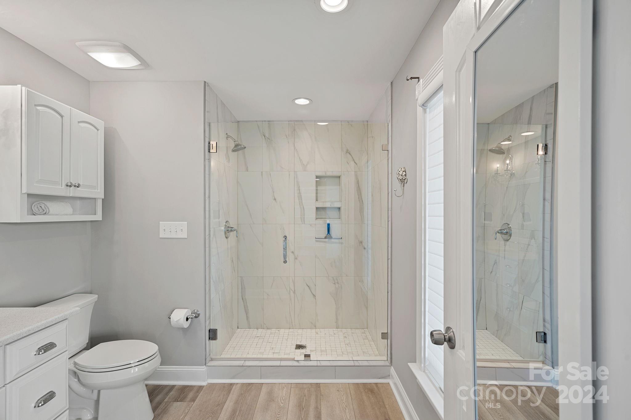 18001 Whispering Oaks Drive