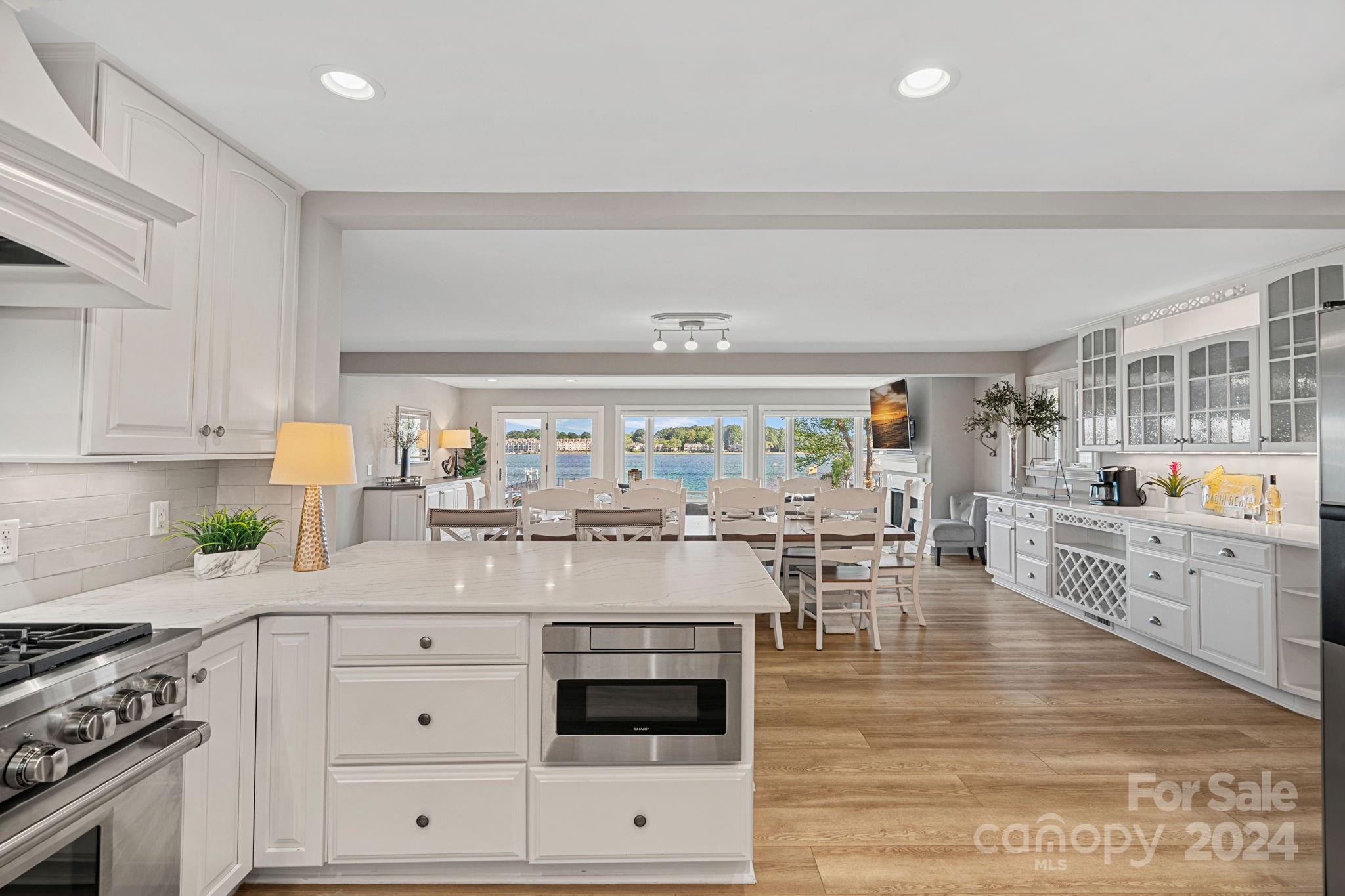 18001 Whispering Oaks Drive