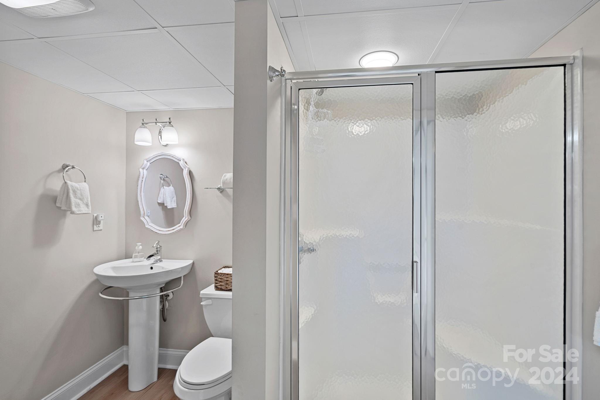 18001 Whispering Oaks Drive