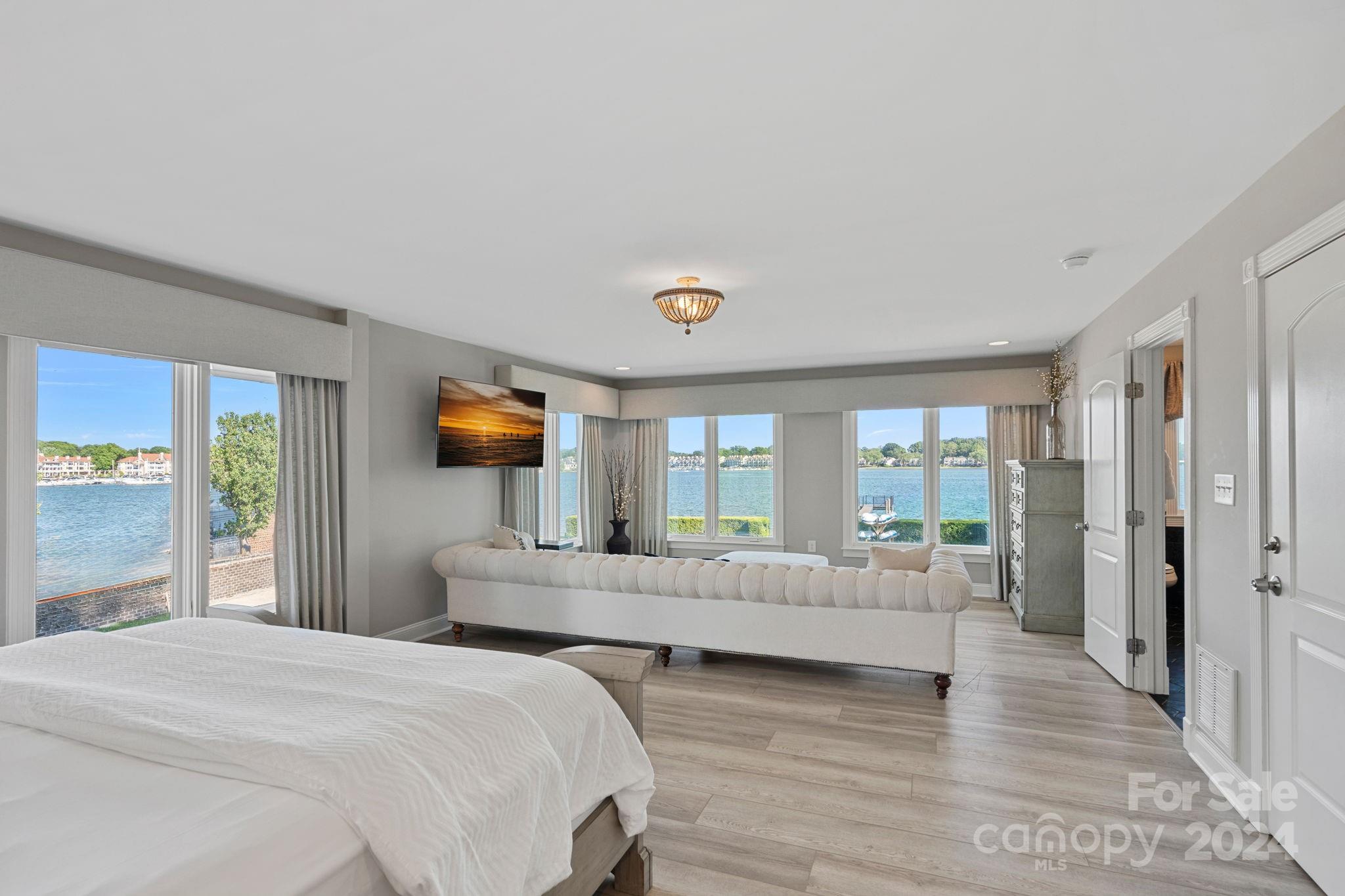 18001 Whispering Oaks Drive