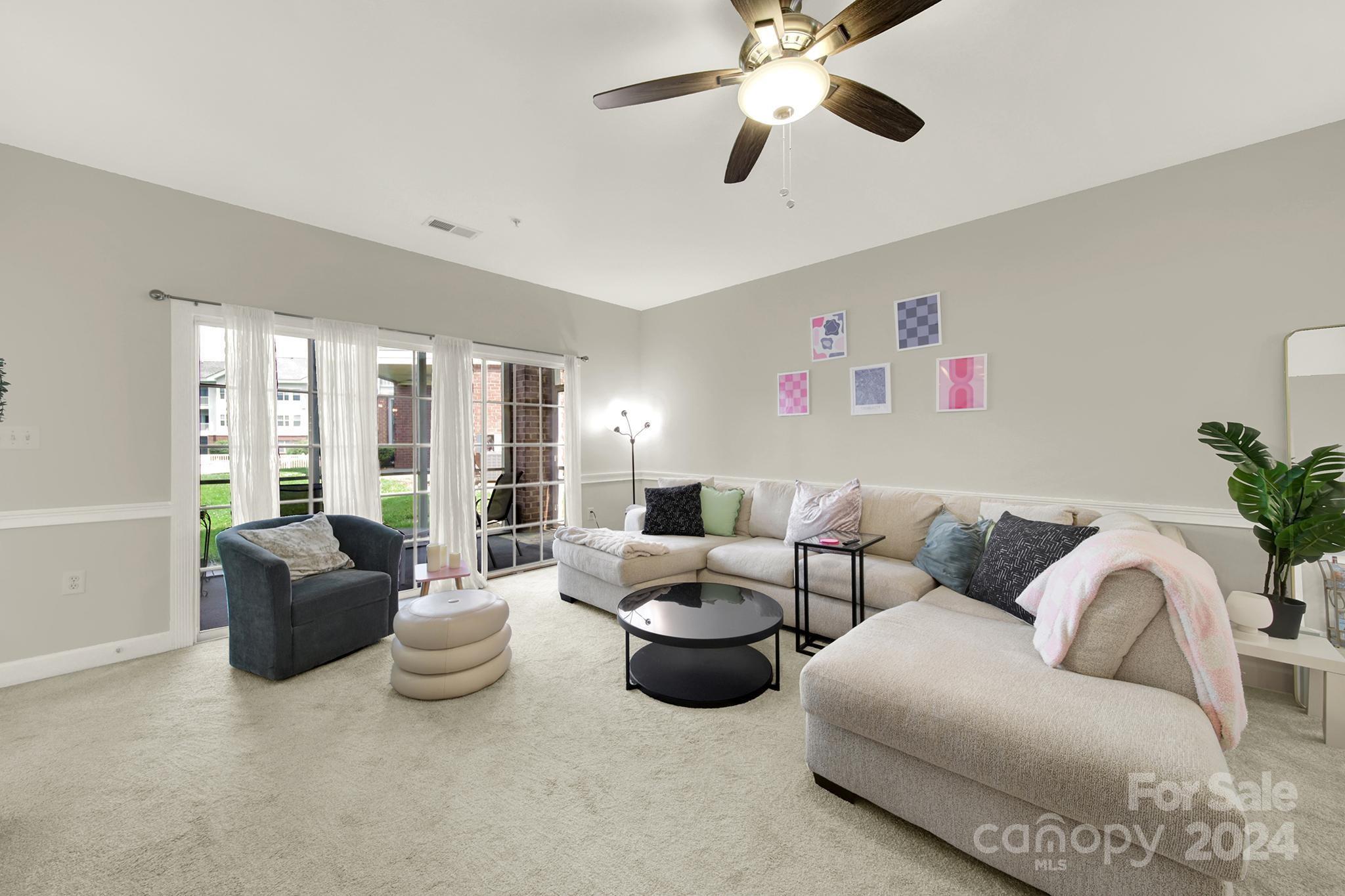 8959 Meadow Vista Road