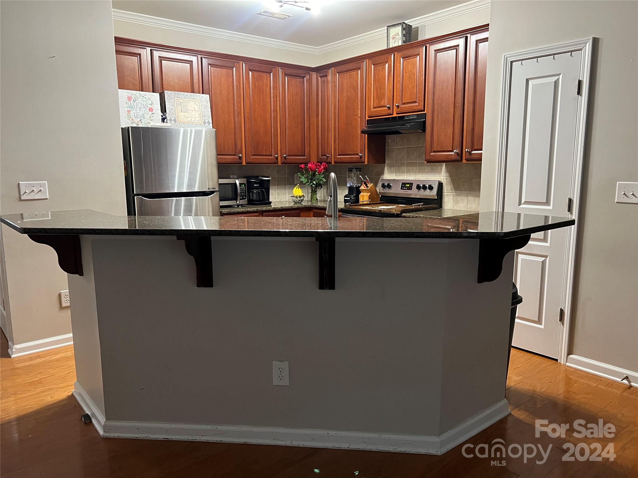 829 Lacebark Drive Unit: 211