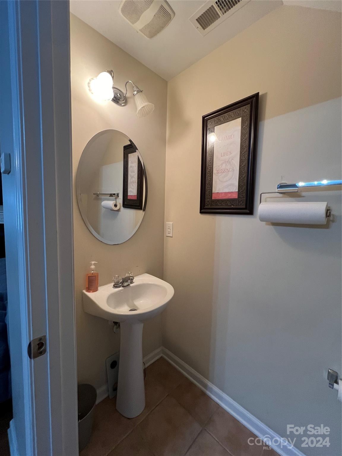 829 Lacebark Drive Unit: 211