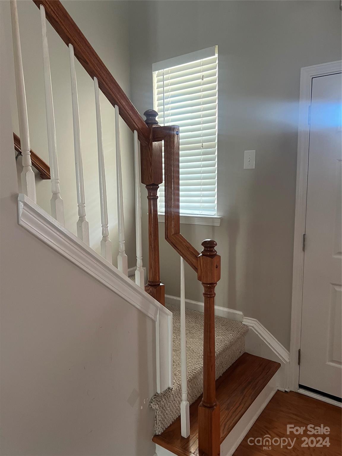 829 Lacebark Drive Unit: 211