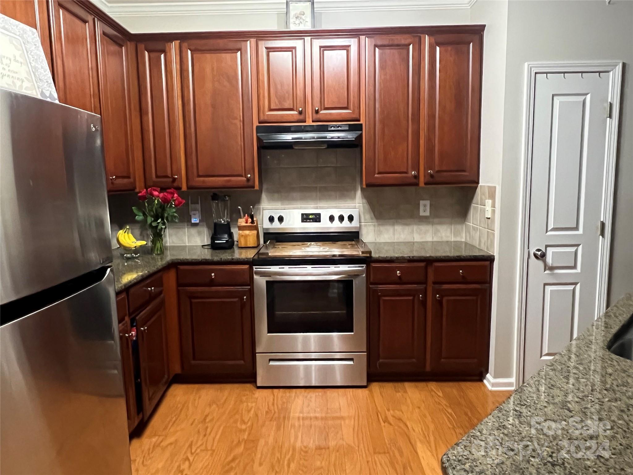 829 Lacebark Drive Unit: 211