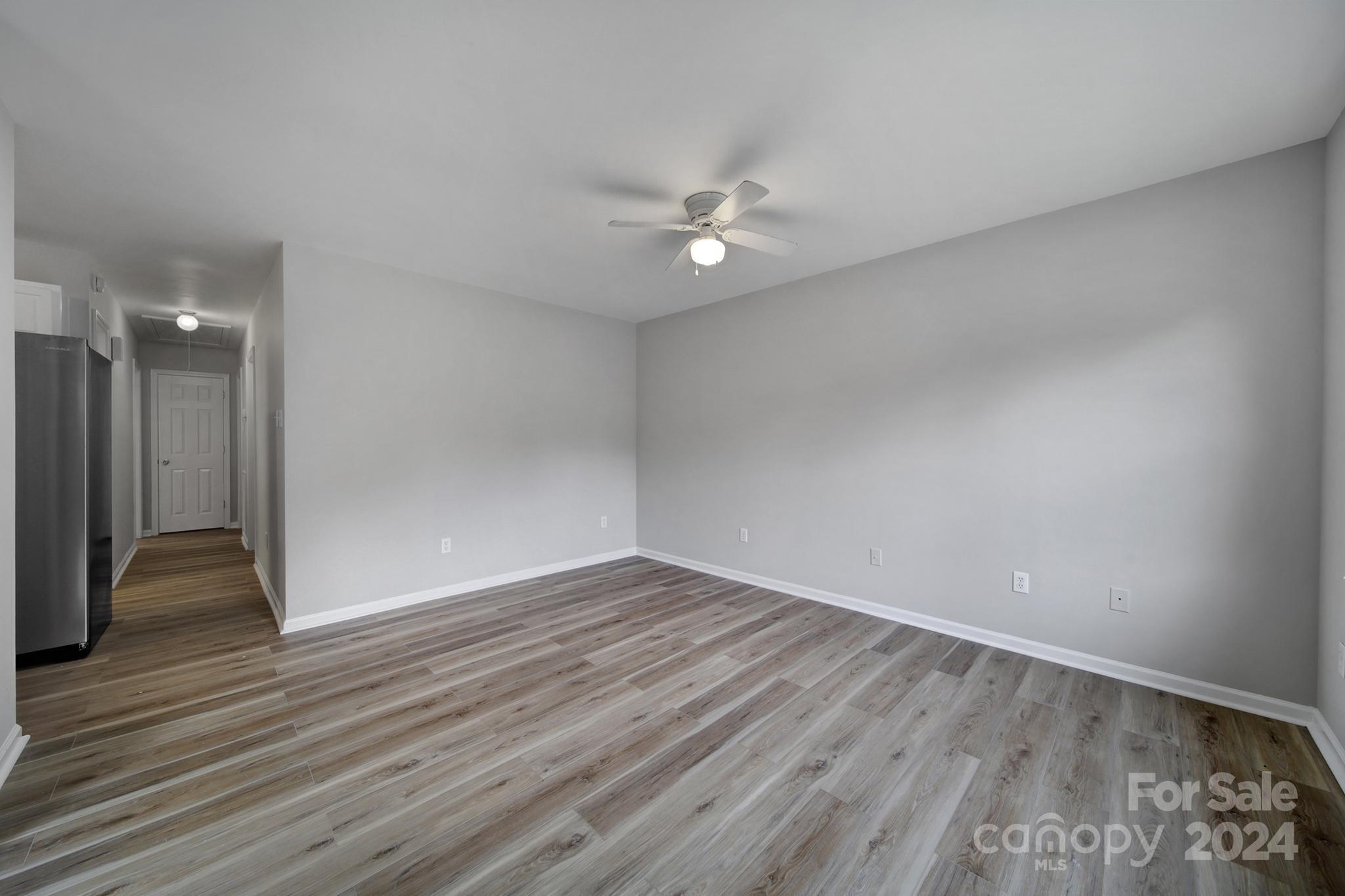 125 Settlemyre Place