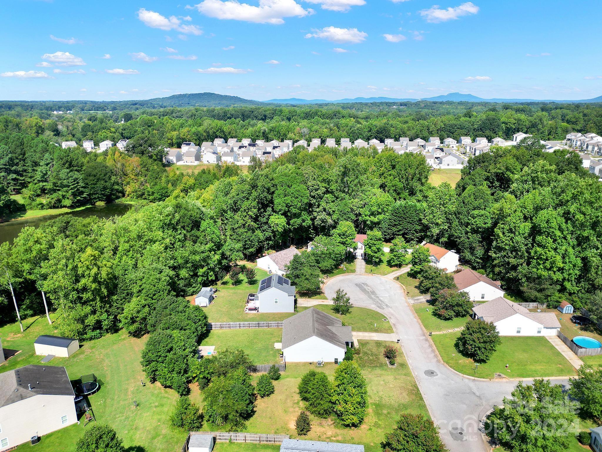 743 Victory Gallop Avenue