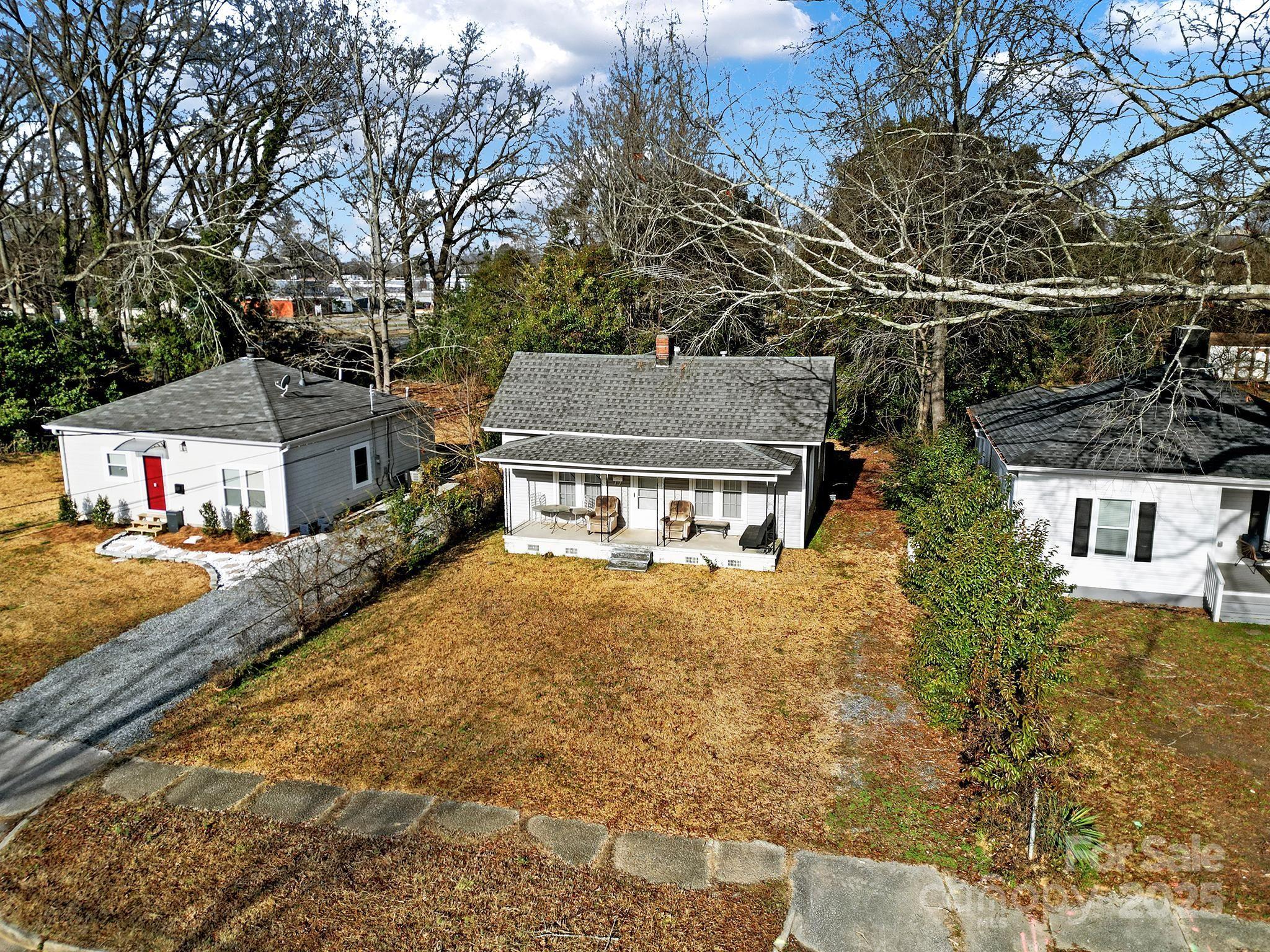 207 Columbia Avenue
