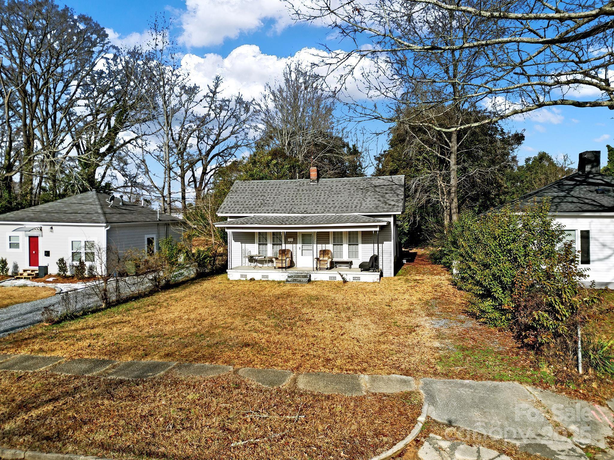 207 Columbia Avenue